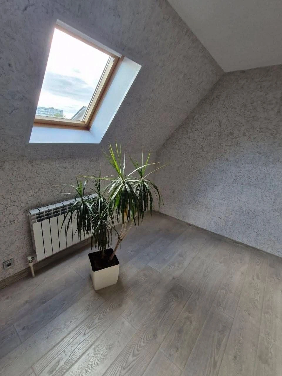 For Sale: Two-Entrance House in Bila Tsерkva