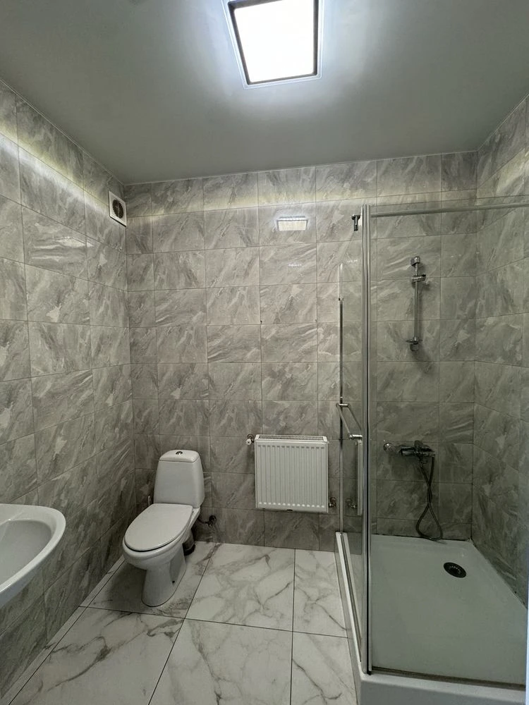 Townhouse with renovation Військбуд