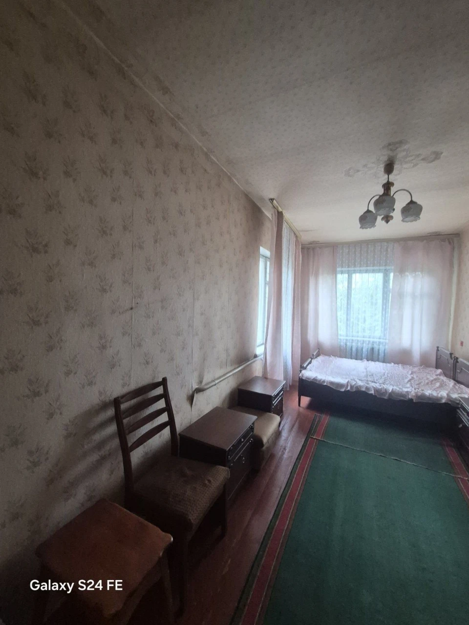 Sale of a part of a house, Zalesniche settlement