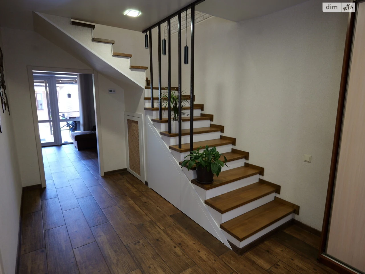 Townhouse Viyskbud
