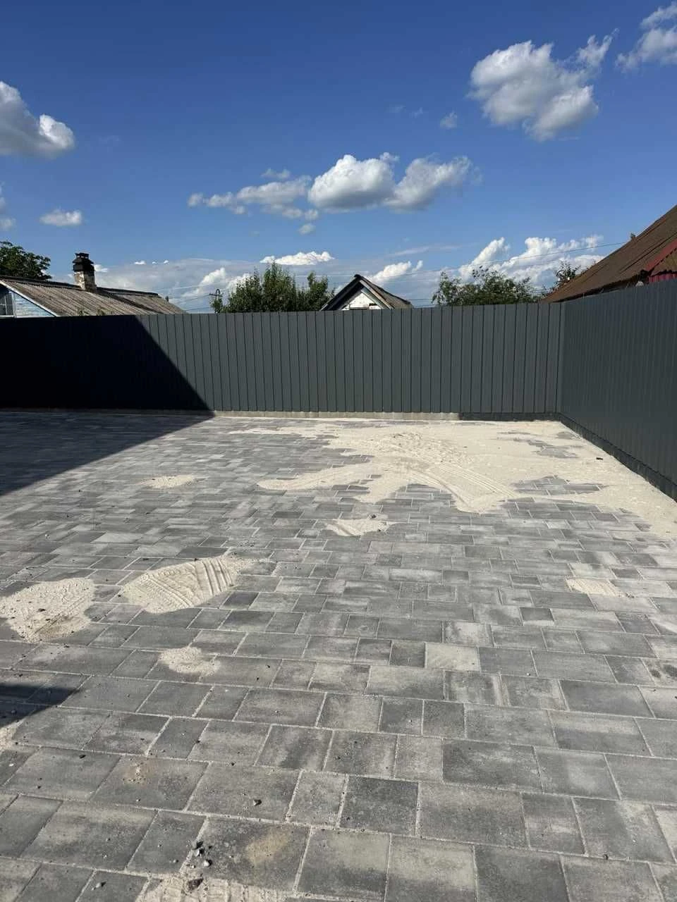 Sale of a modern 3-bedroom townhouse in the Zarechye area