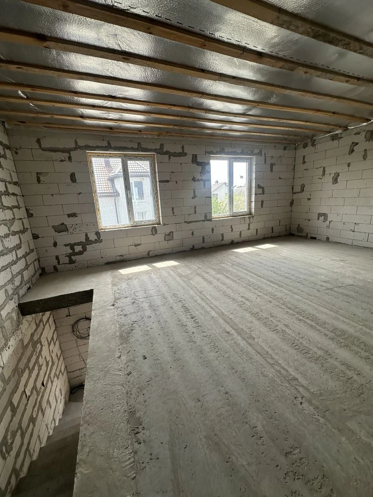 Продаж таунхауса на Летрі(Таращанський масив), можливий прод