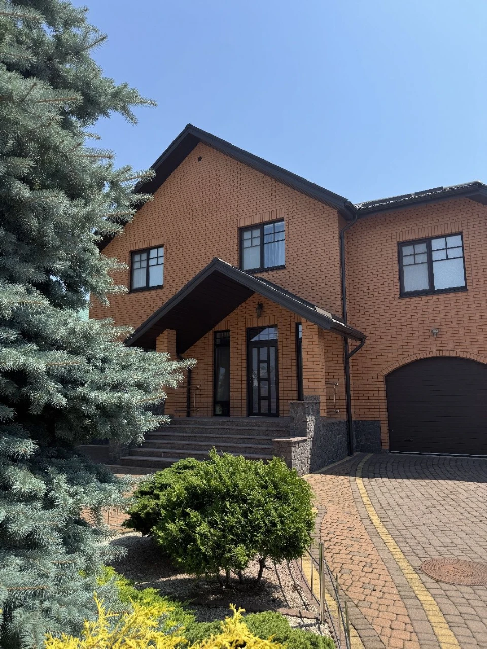 Будинок 266 м² на 15 сотках, Заріччя, Біла Церква, меблі та
