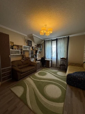Будинок 266 м² на 15 сотках, Заріччя, Біла Церква, меблі та