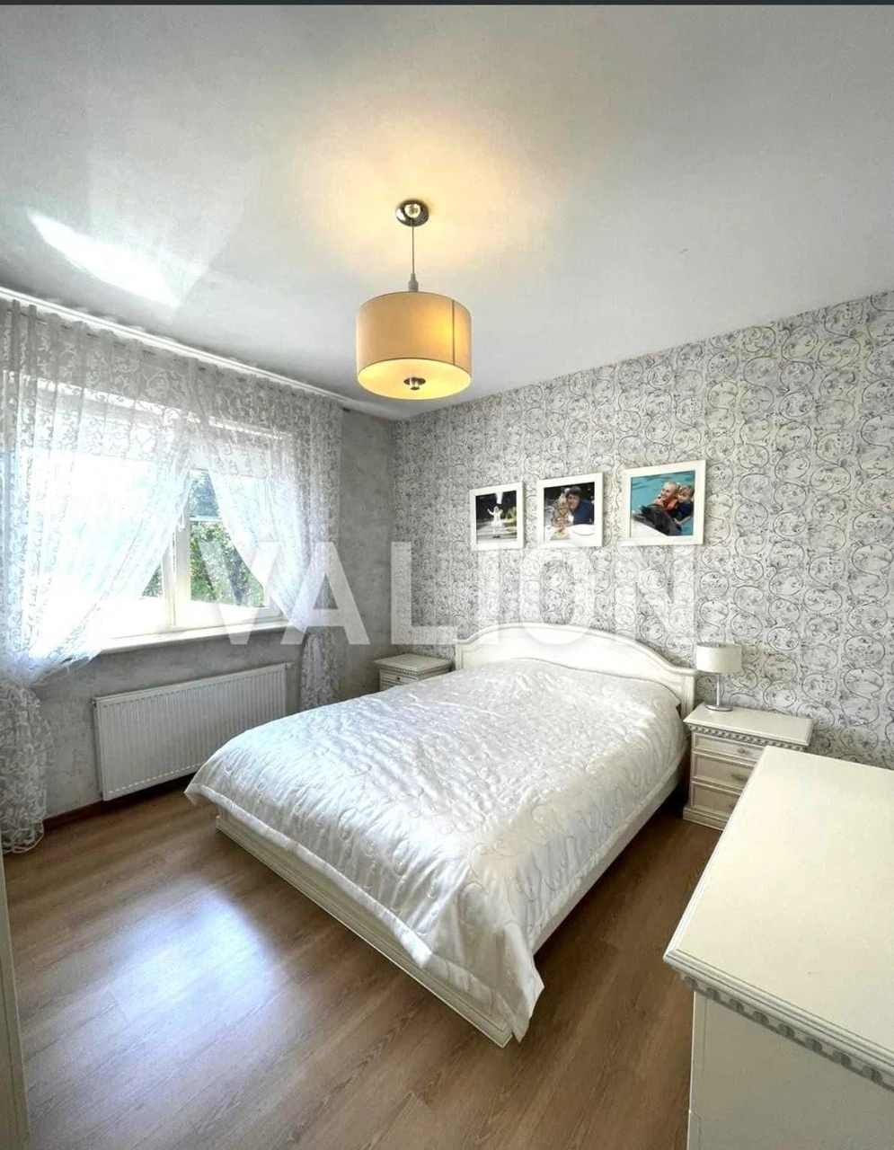 Продаж, ТОП, без комісії для Покупця: 5-кімнатний 3-поверхов