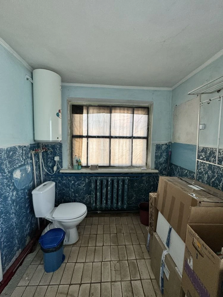 Продаж окремої частини будинка в р-ні Днс , вул. Івана  Мазе