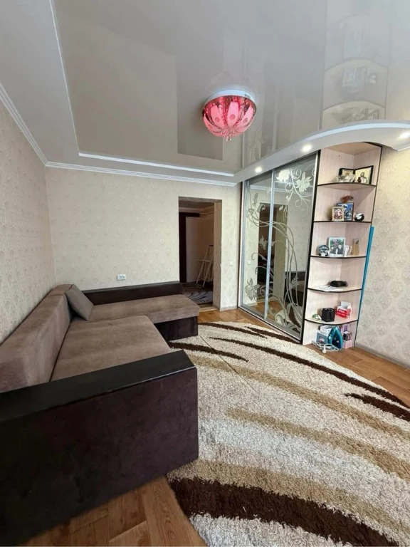 Продаж частини будинку в Центрі ( поряд з нвбережною)