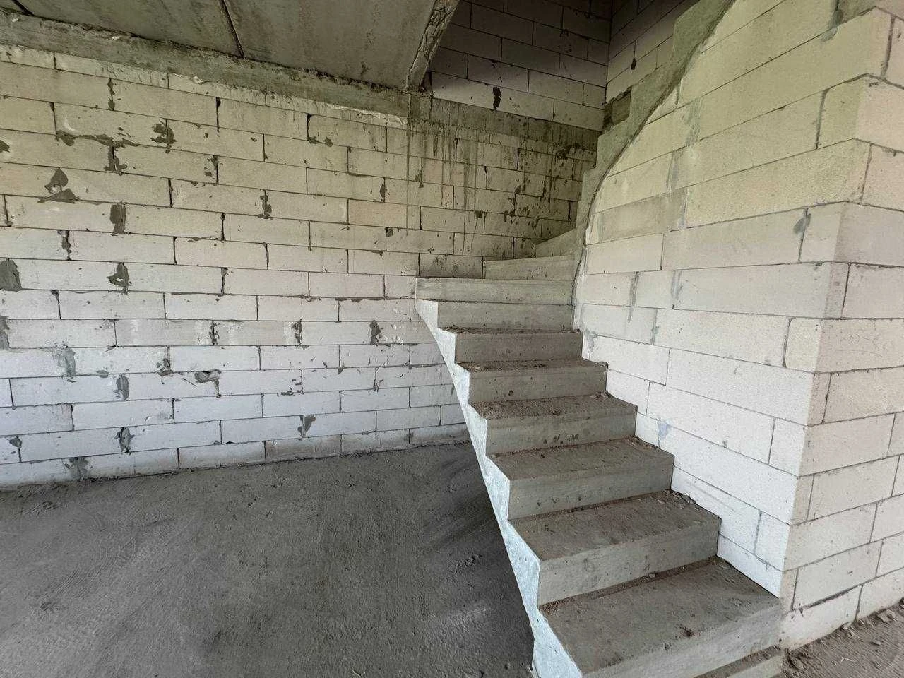 Продаж таунхаусу, Таращанський м-в (Царське село)