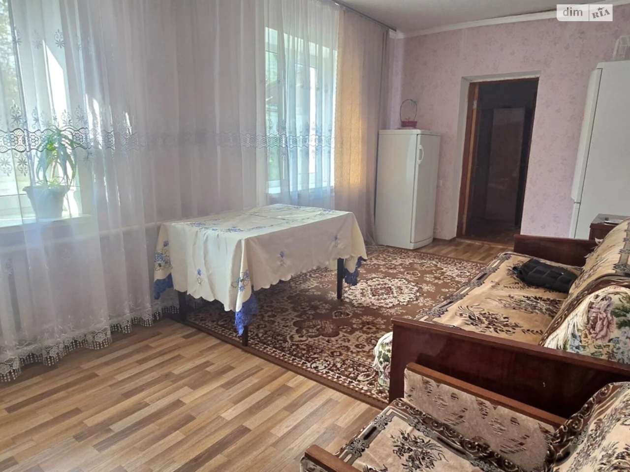 Продаж Будинок, Залізничне селище