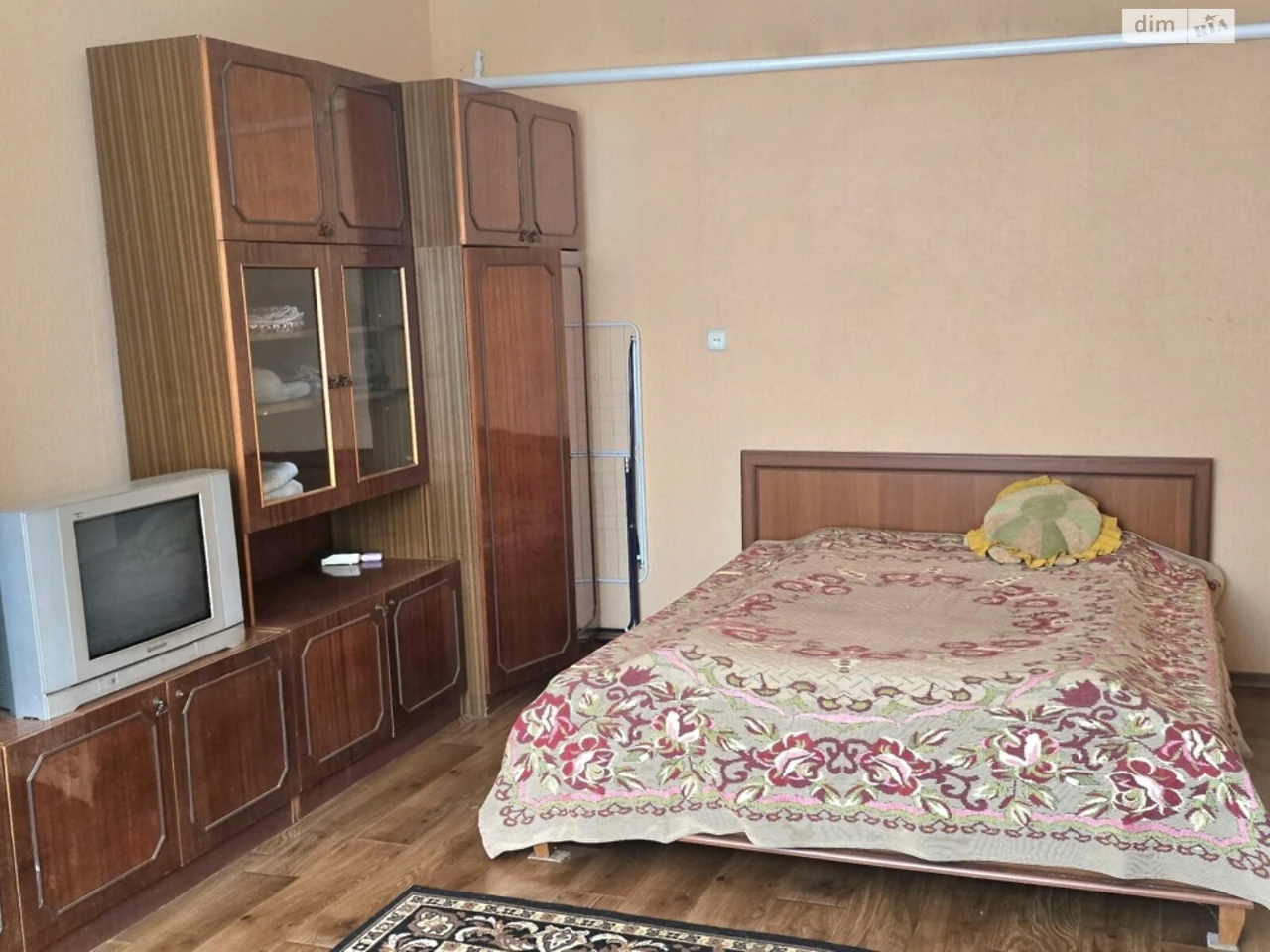 Продаж Будинок, Залізничне селище