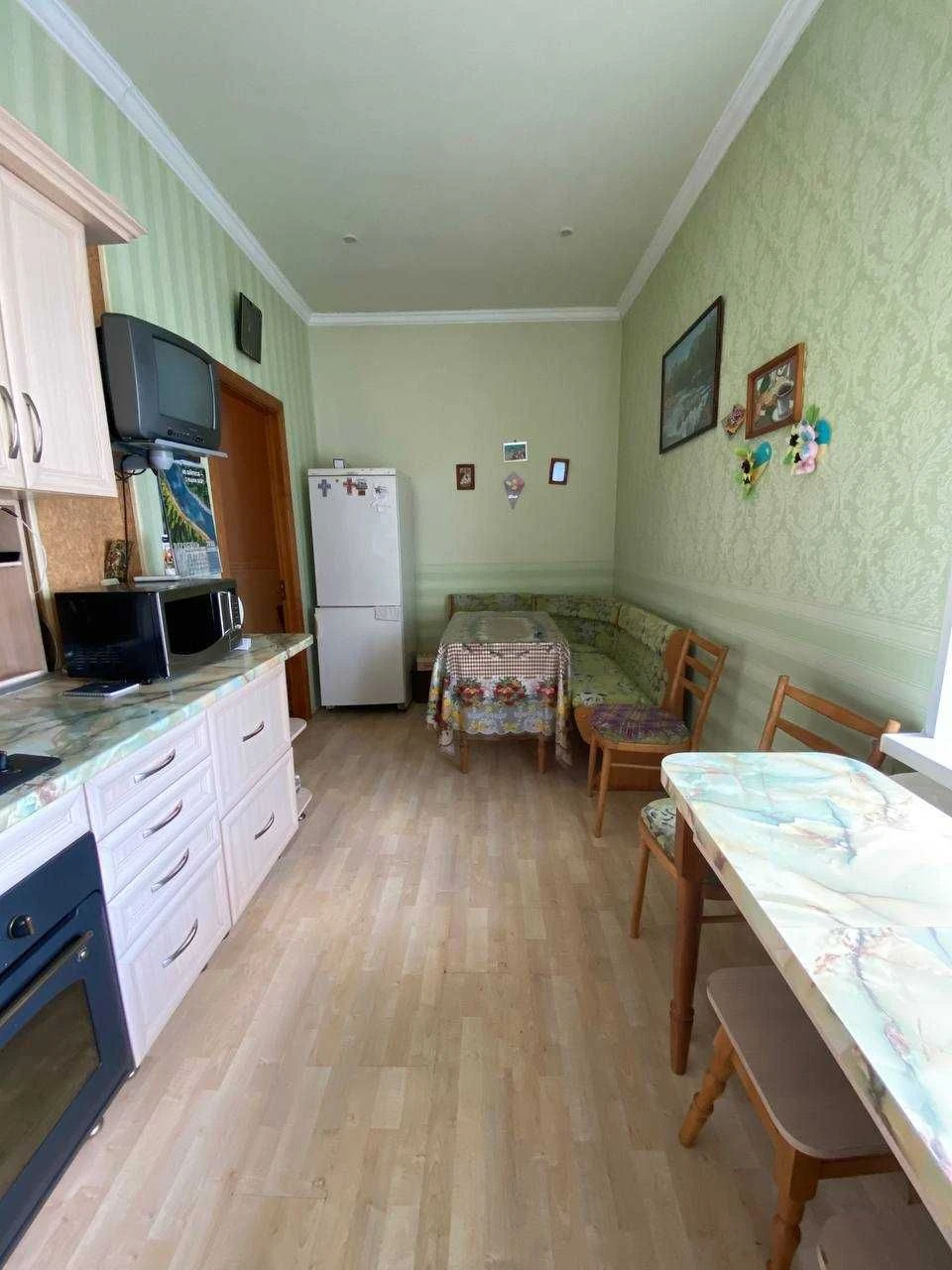 Продаж будинку в Центрі міста