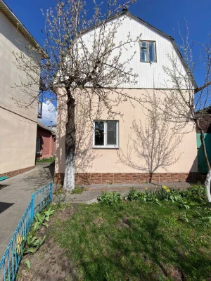 Продаж будинку в Центрі міста