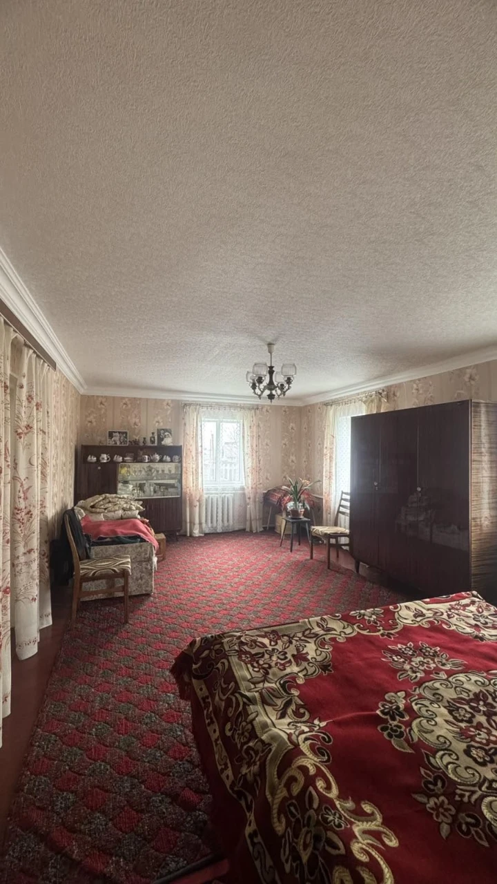 Sale of house in Zarechye / 17 School / voucher