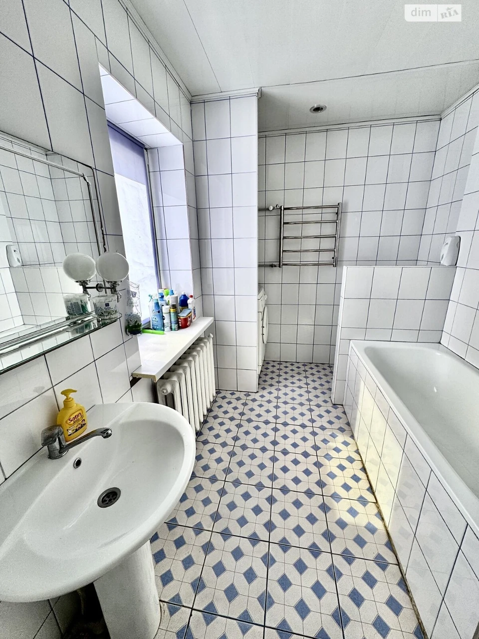 Sale of a Part of the Levnesky House