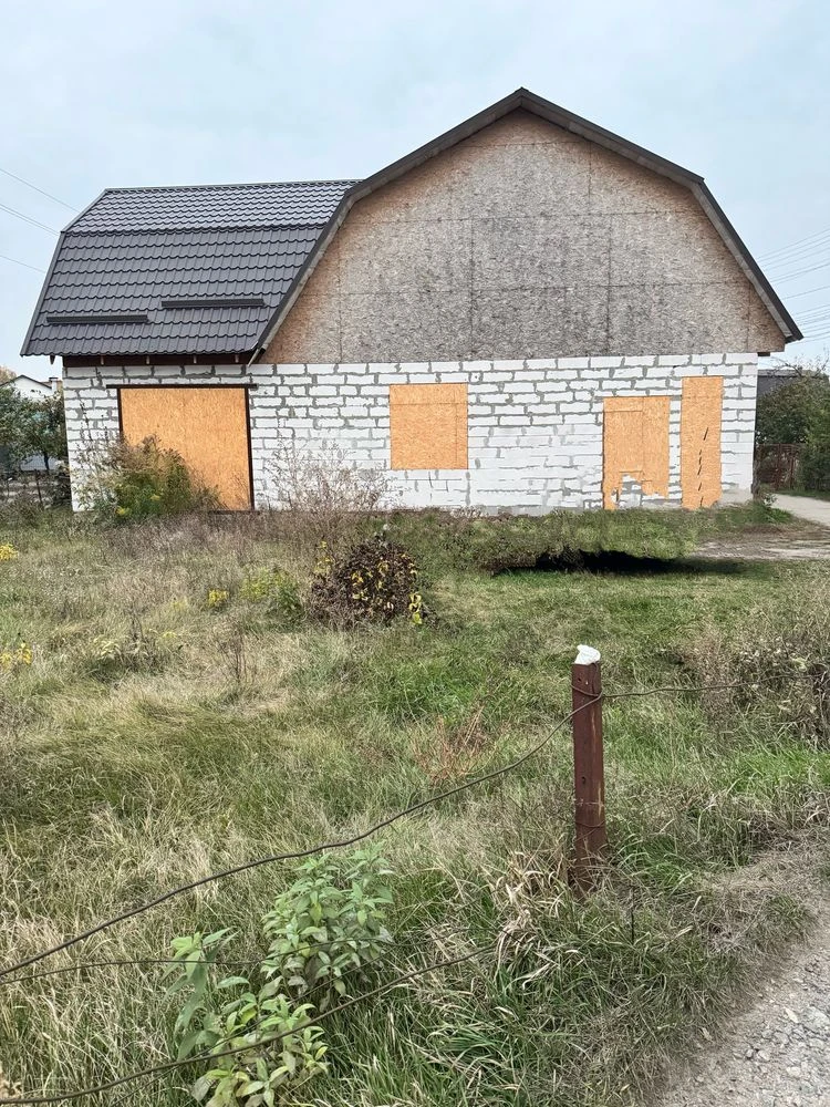 Продам будинок в районі залізничного селища