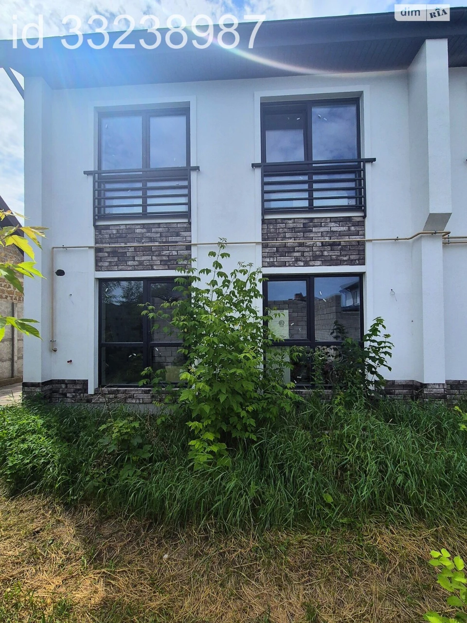 Sale of Townhouse "Viyskbud"