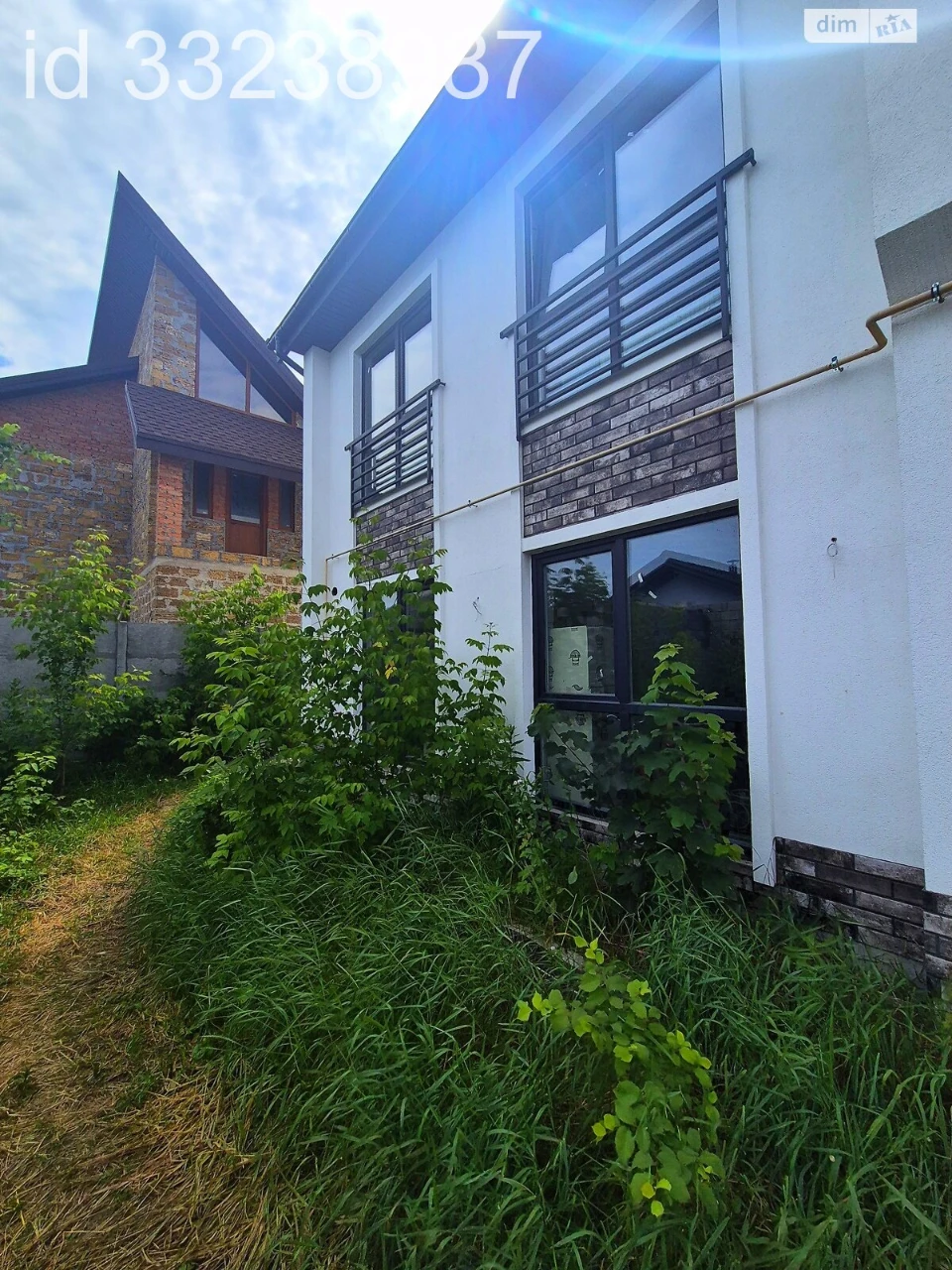 Sale of Townhouse "Viyskbud"