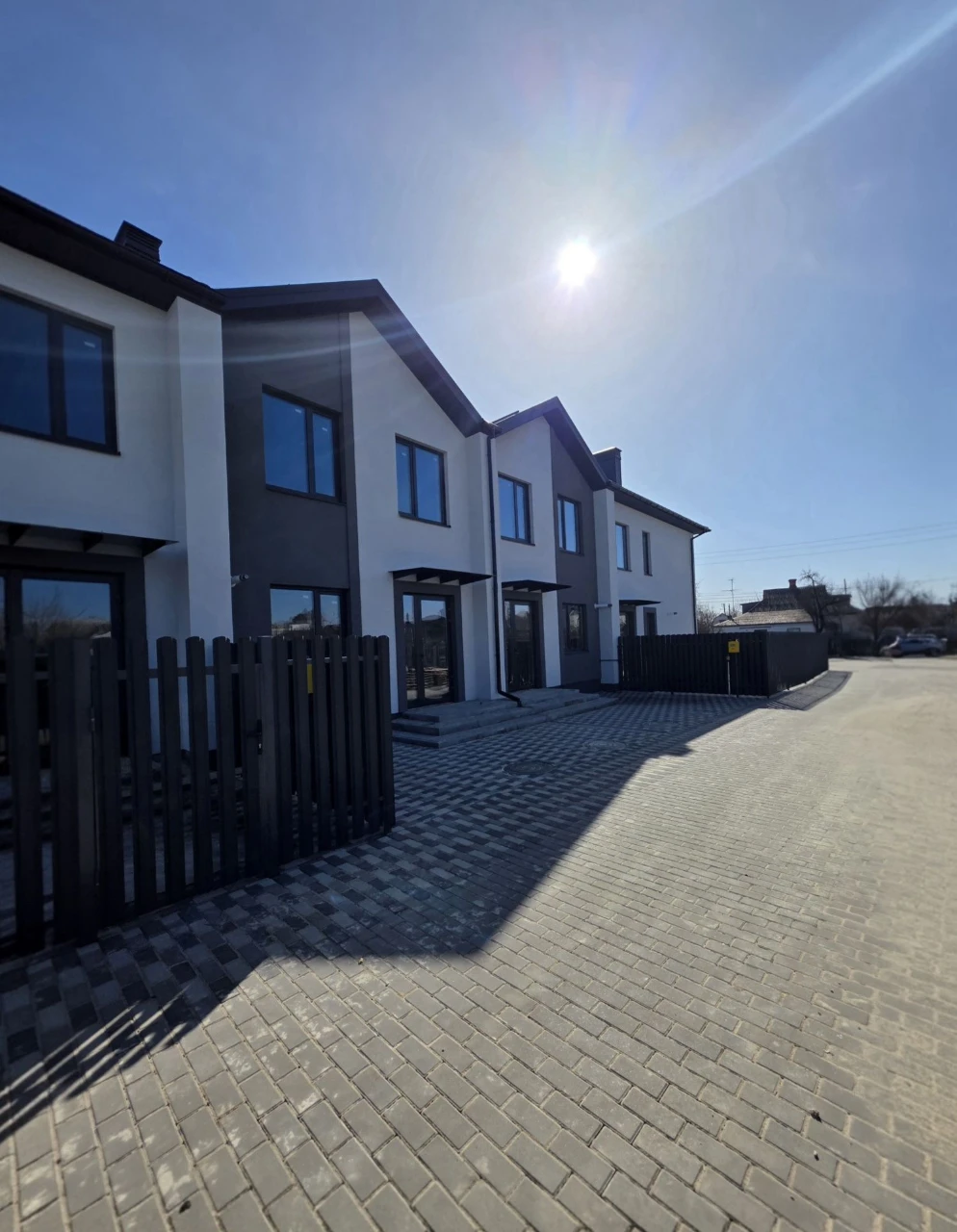 Townhouse for Sale. No Commission