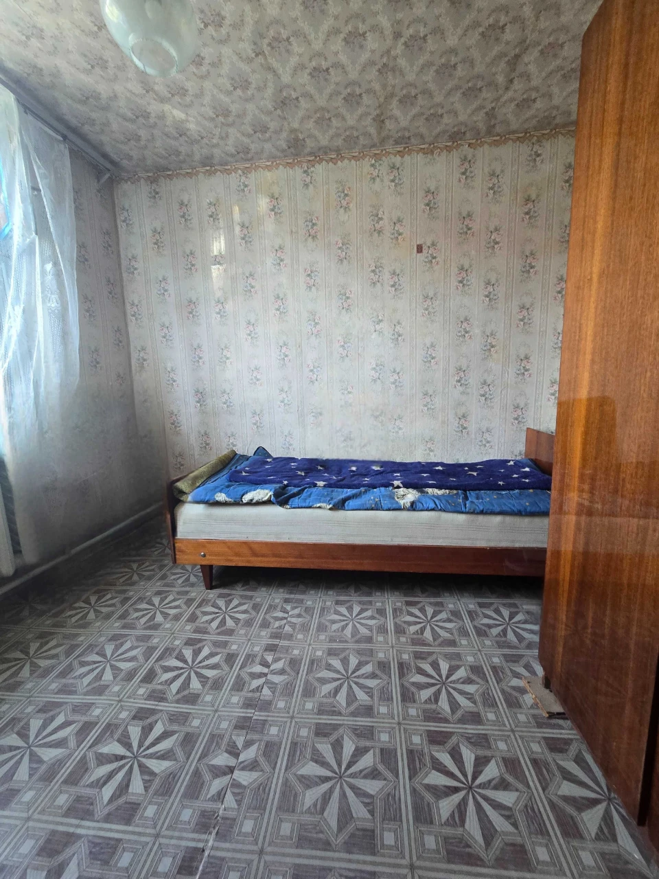House for sale, 5 minutes from the Kyiv circle shopping center