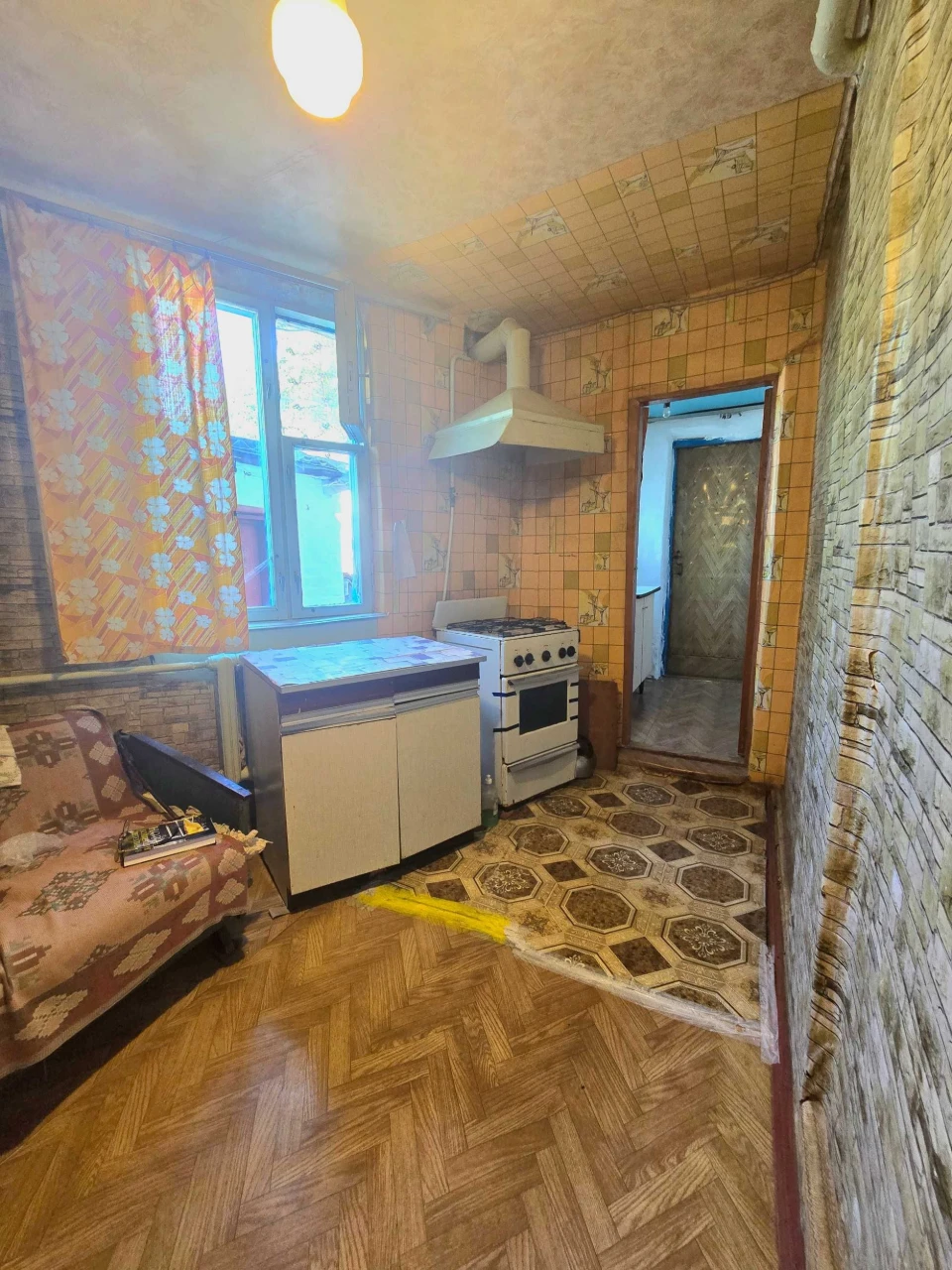 House for sale, 5 minutes from the Kyiv circle shopping center