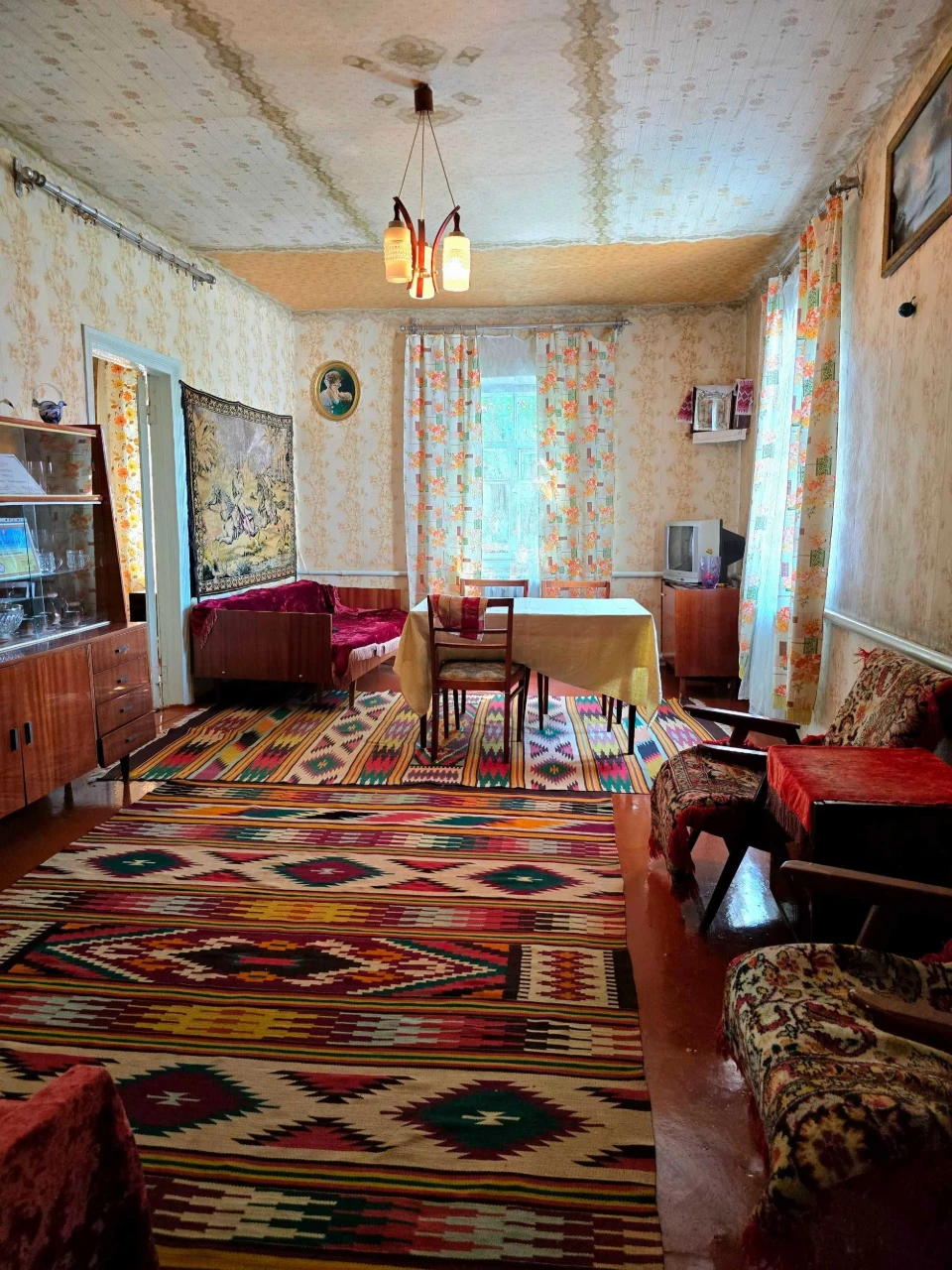 House for sale, 5 minutes from the Kyiv circle shopping center
