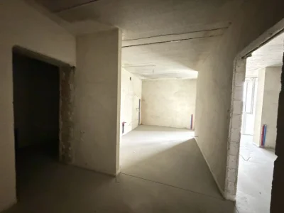 Продаж чорнової квартири , вул.Єнківська