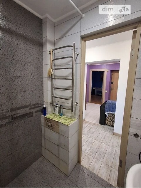 Sale of 3-room apartment 67.2 sq. m. on Akademika Efremova 7 •