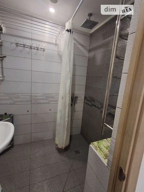 Sale of 3-room apartment 67.2 sq. m. on Akademika Efremova 7 •