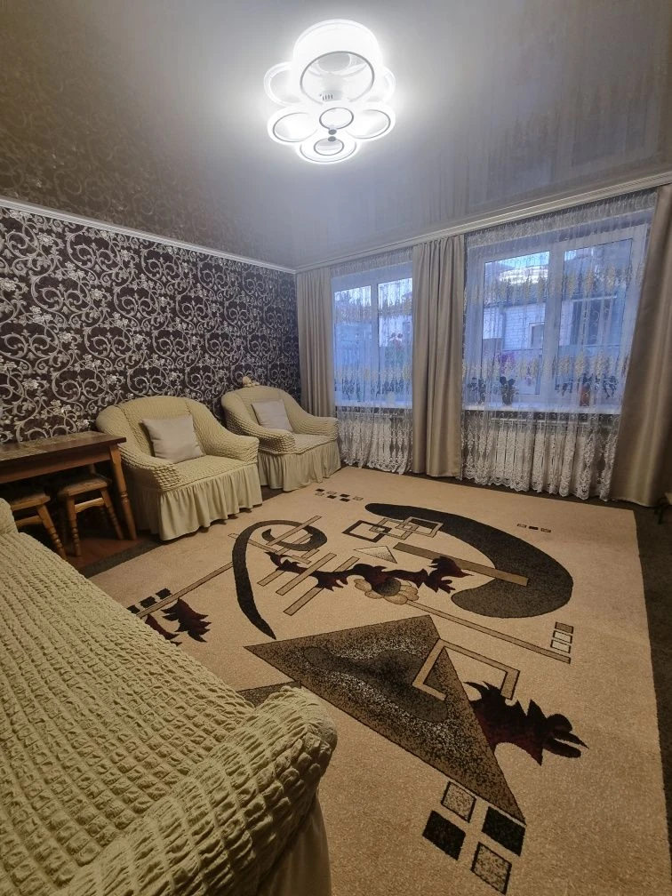 Продам частину будинку в Центрі  з ремонтом/Меблями та техні
