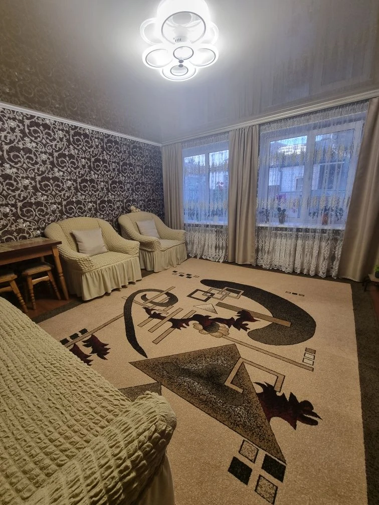 Продам частину будинку в Центрі  з ремонтом/Меблями та техні