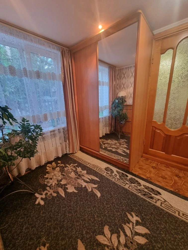 Продам частину будинку в Центрі  з ремонтом/Меблями та техні