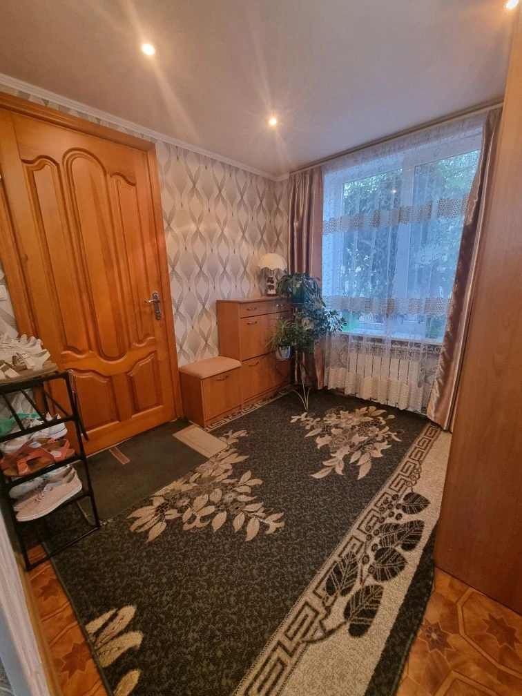 Продам частину будинку в Центрі  з ремонтом/Меблями та техні