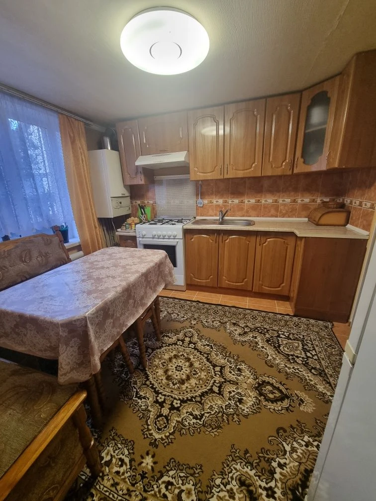 Продам частину будинку в Центрі  з ремонтом/Меблями та техні