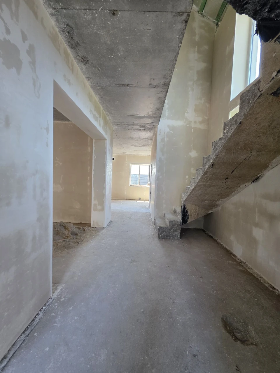 Без комісії. Будинок , новобудова на продаж в районі Військб