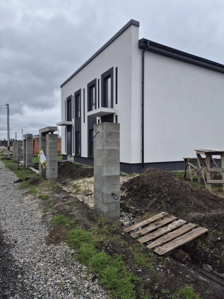 Продам дуплекс на Царському селі