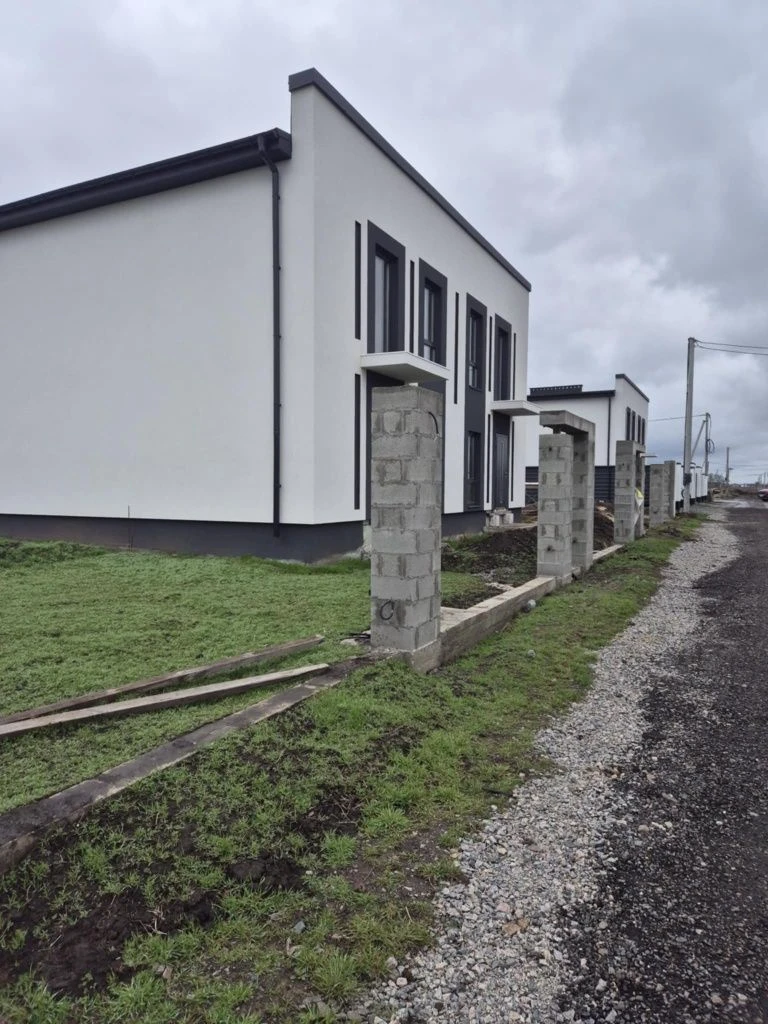 Продам дуплекс на Царському селі