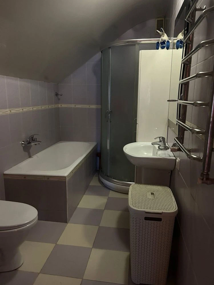 Продаж будинку з видом на р.Рось Центр м. Біла Церква