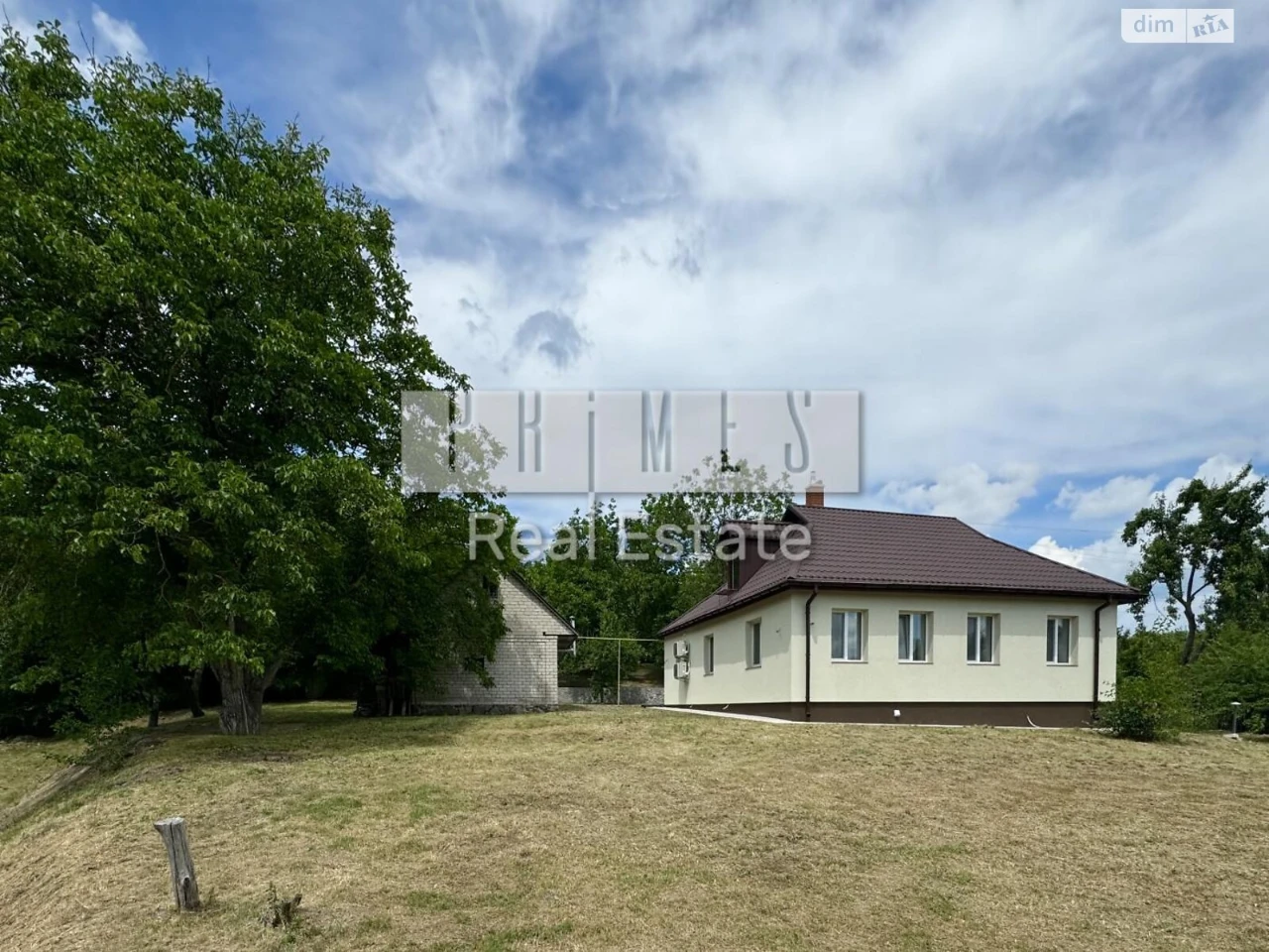 Продаж Дім