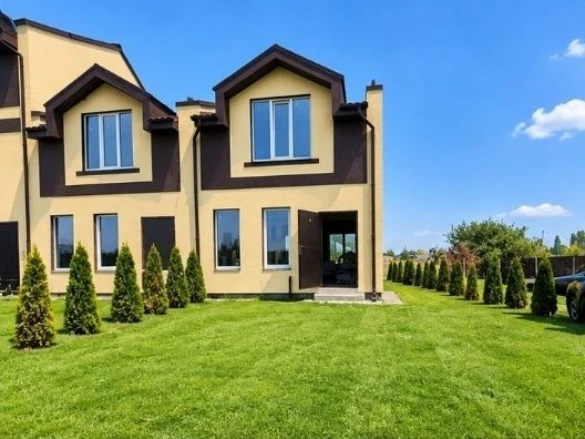 Продам таунхаус у Борисполі | Район Бежівки | 7 соток землі!