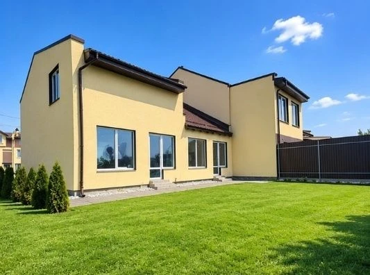 Продам таунхаус у Борисполі | Район Бежівки | 7 соток землі!