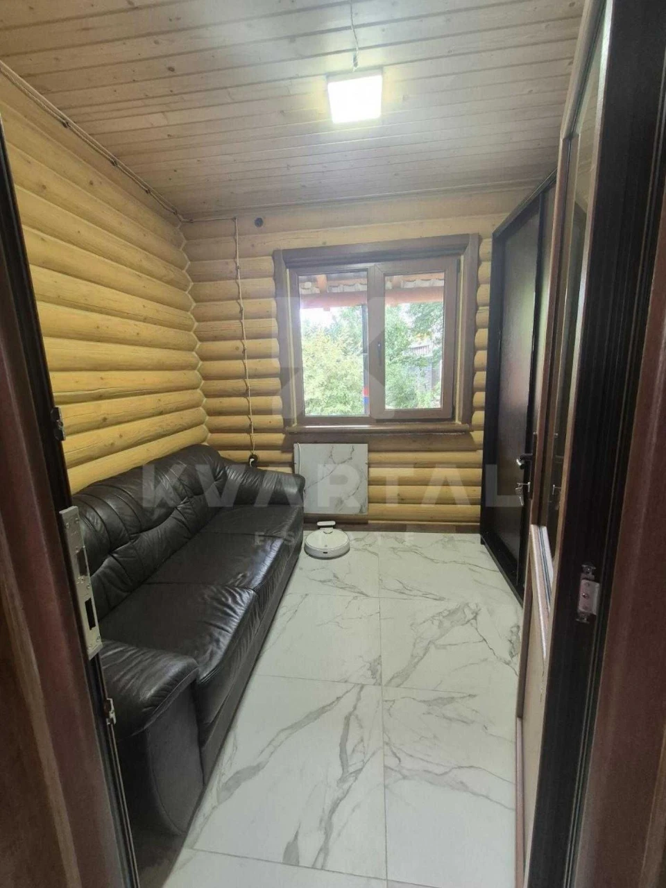 Продам ЭКО ДОМ возле Киева КАМІН Сонячні панелі АВТОНОМІЯ Бу