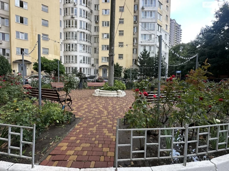 Продажа квартир Приморский.