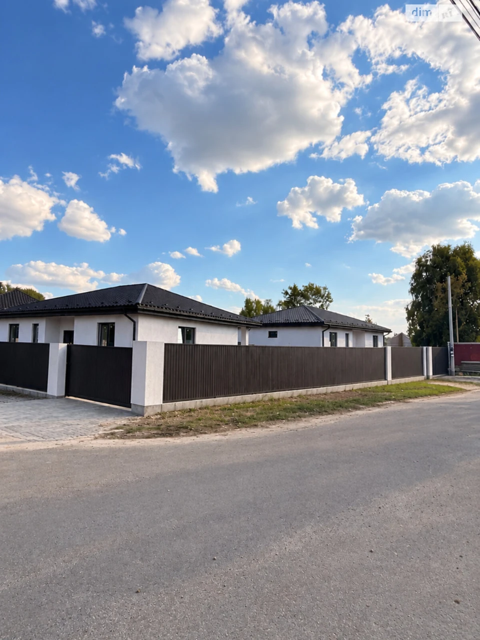 Продаж Дім