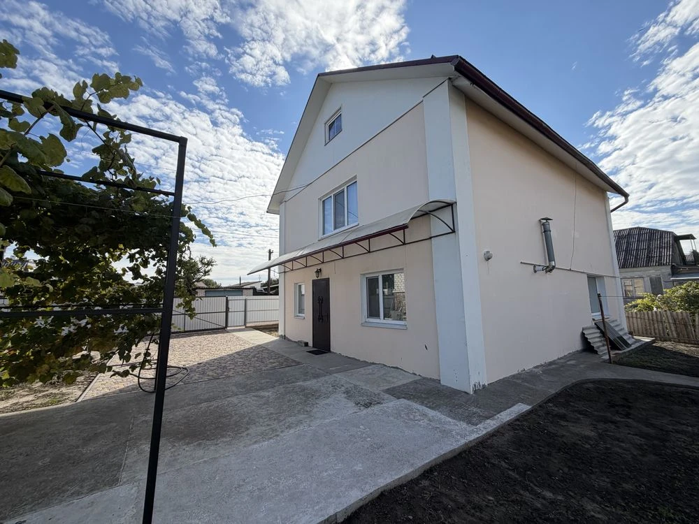Продам Будинок 100м2, 6,5 соток землі, вул. Байди Вишневецьк
