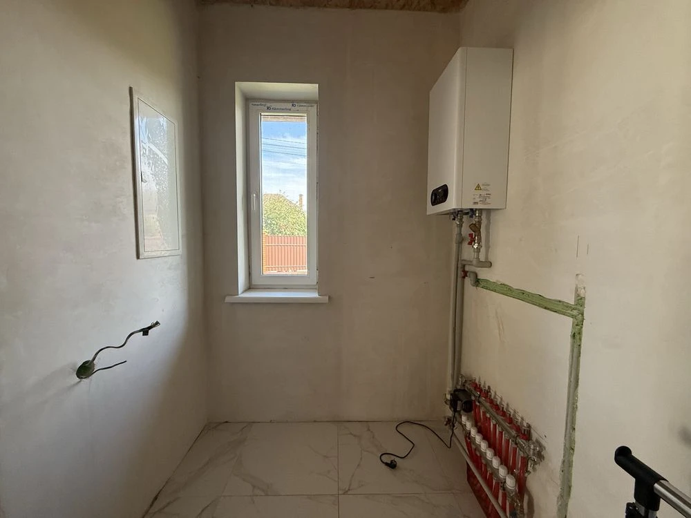 Дом 137 м² + терраса + ГАРАЖ на 10 сотках в г. Борисполь