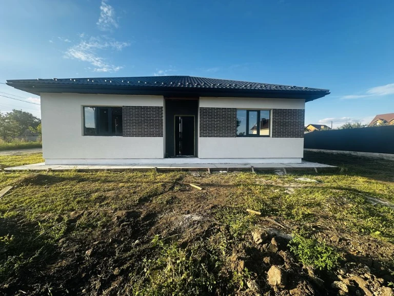Продаж сучасного будинку 100 м² під чистове оздоблення у Бор