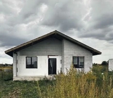 Продаж будинку 85 м² + тераса, права сторона міста.