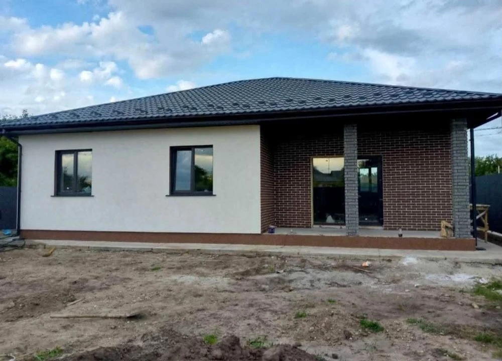 Будинок 100 кв.м м.Бориспіль 4 сот поруч К. Шляху