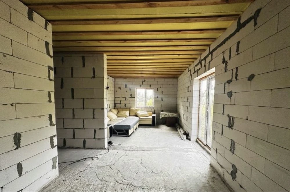 Продаж однокімнатного будинку 116 м² на 6 сотках в Борисполе