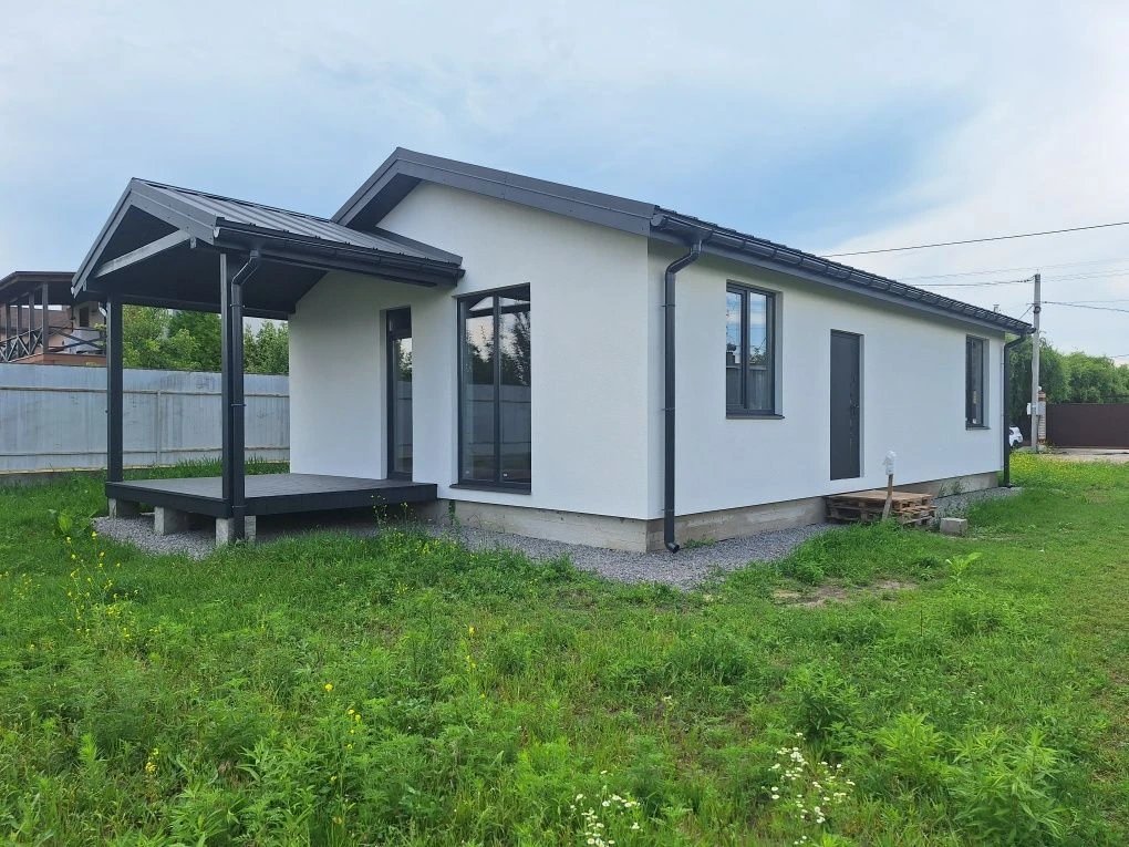 Будинок 85 м + тераса + комунікації на 5 сотках в м.Бориспіл